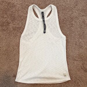 Vuori relaxed fit racerback tank